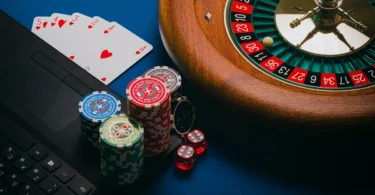 how to pick a trusted online casino for real money slots and table games
